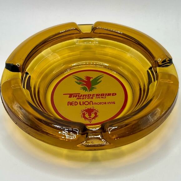 Mid century modern MCM Thunderbird Red Lion Motor Inn glass ashtray - Picture 1 of 7